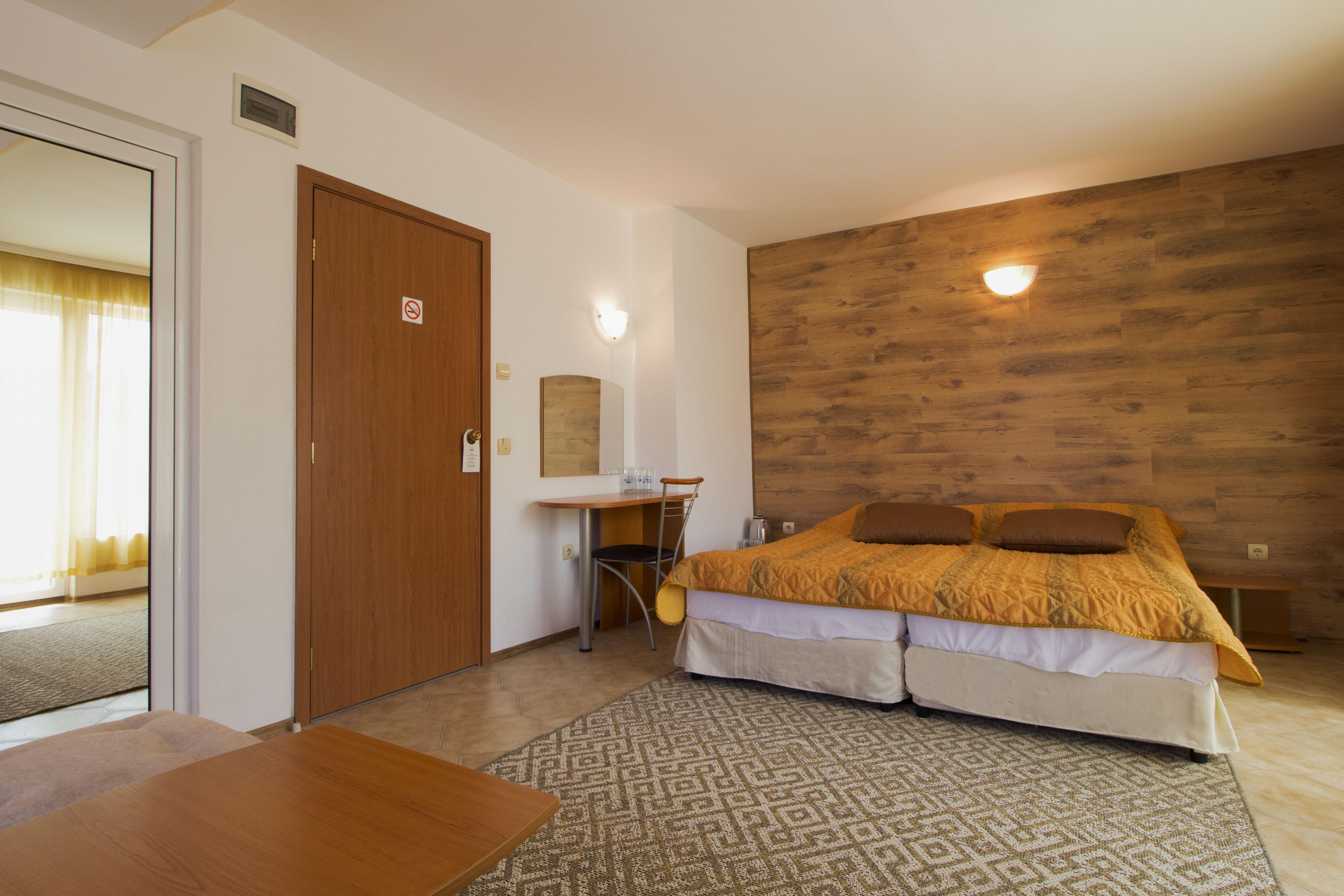 Family Hotel Venera Sveti Vlas Luaran gambar