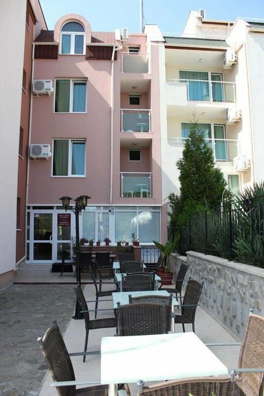 Family Hotel Venera Sveti Vlas Luaran gambar